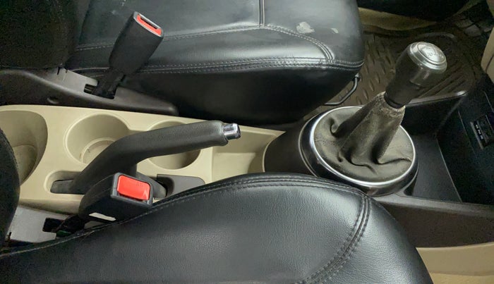 2011 Hyundai i20 MAGNA (O) 1.2, Petrol, Manual, 83,121 km, Gear Lever