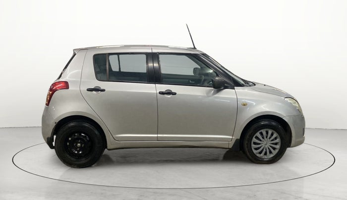 2010 Maruti Swift VXI, Petrol, Manual, 83,036 km, Right Side View
