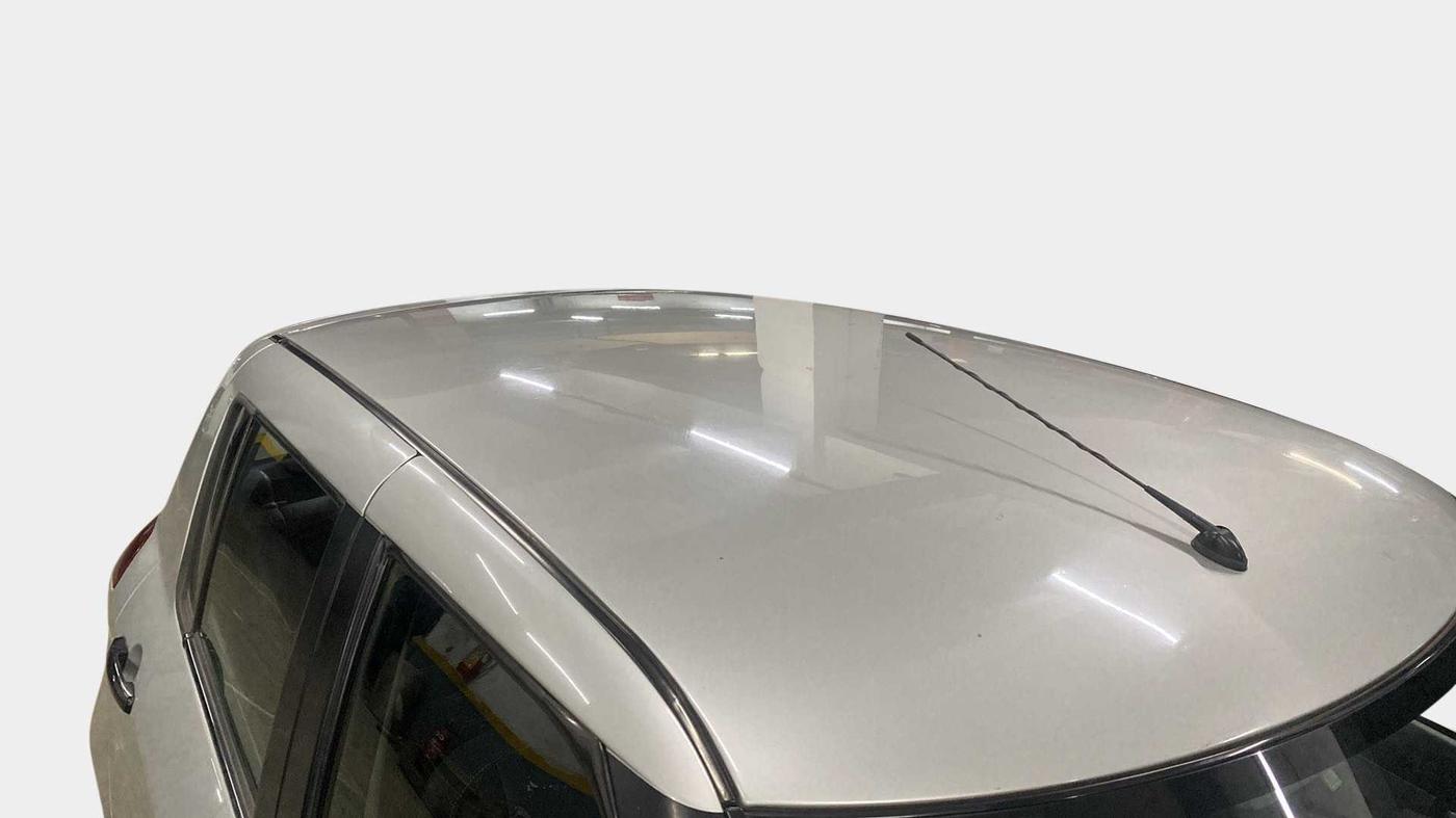 2010 Maruti Swift VXI, Petrol, Manual, 83,036 km, Roof