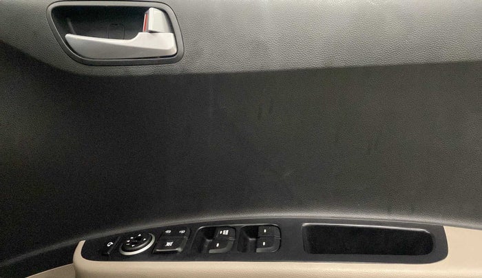 2019 Hyundai Grand i10 SPORTZ 1.2 KAPPA VTVT, Petrol, Manual, 15,100 km, Driver Side Door Panels Control