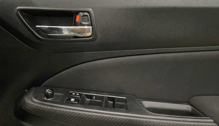 2021 Maruti Swift VXI, Petrol, Manual, 15,218 km, Driver Side Door Panels Control