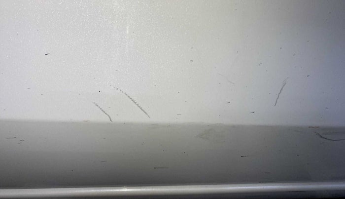 2021 Maruti Swift VXI, Petrol, Manual, 15,218 km, Driver-side door - Minor scratches