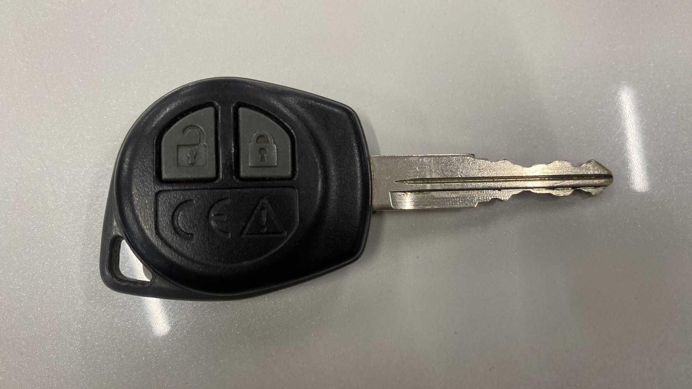 2021 Maruti Swift VXI, Petrol, Manual, 15,218 km, Key Close Up