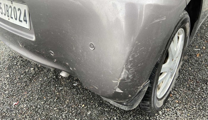 2012 Honda Brio V MT, Petrol, Manual, 42,375 km, Rear bumper - Minor scratches