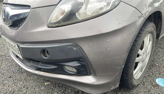 2012 Honda Brio V MT, Petrol, Manual, 42,375 km, Front bumper - Minor scratches