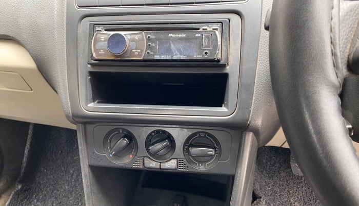 2010 Volkswagen Polo TRENDLINE 1.2L PETROL, Petrol, Manual, 88,968 km, Dashboard - Air Re-circulation knob is not working