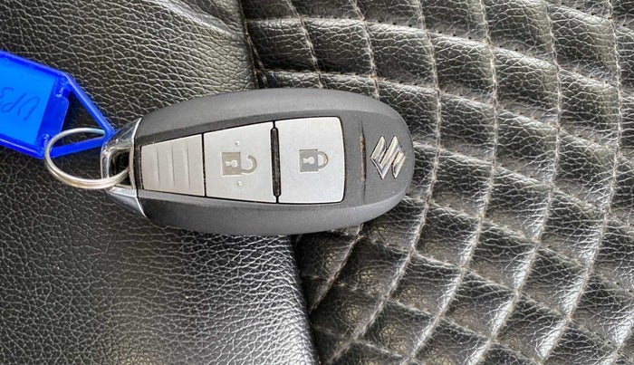 2017 Maruti IGNIS ZETA 1.3 AMT, Diesel, Automatic, 60,784 km, Key Close Up