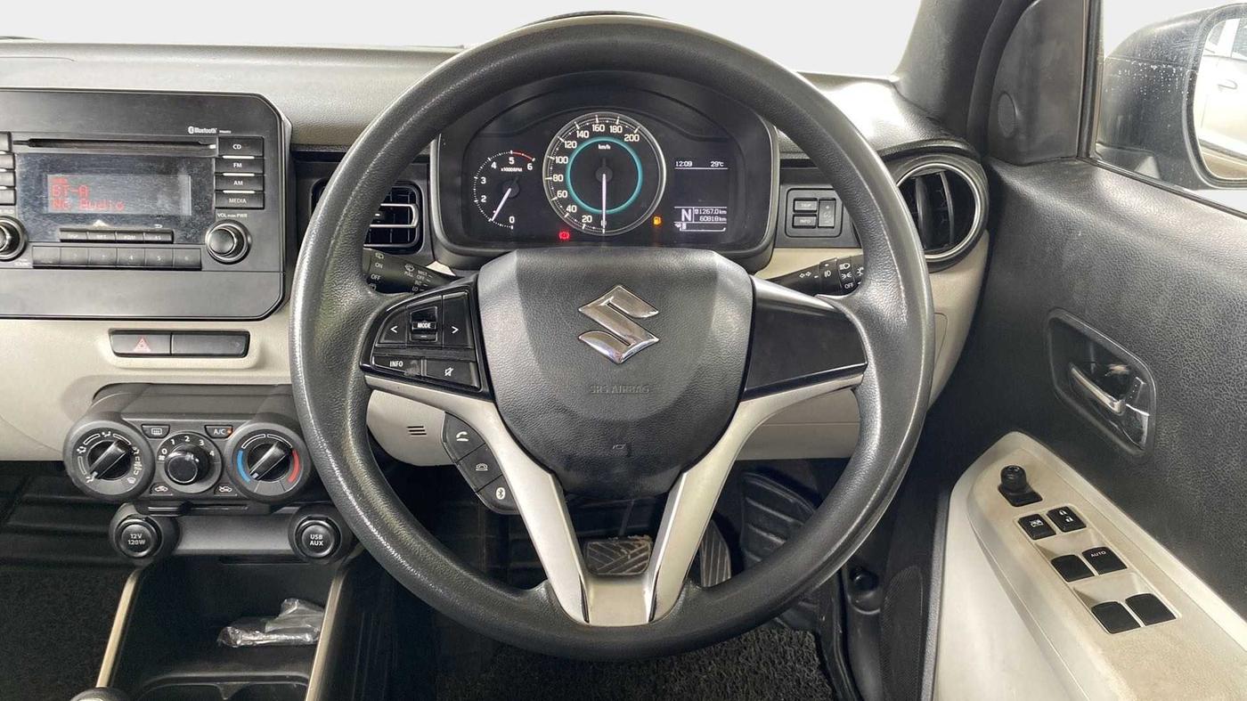 2017 Maruti IGNIS ZETA 1.3 AMT, Diesel, Automatic, 60,784 km, Steering Wheel Close Up