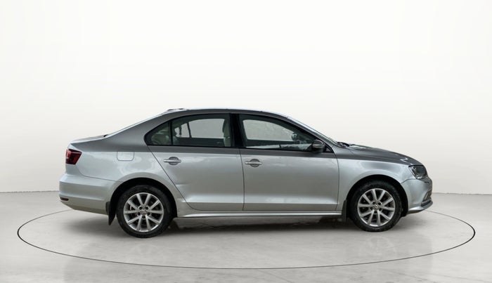 2016 Volkswagen Jetta COMFORTLINE TDI, Diesel, Manual, 1,05,437 km, Right Side View