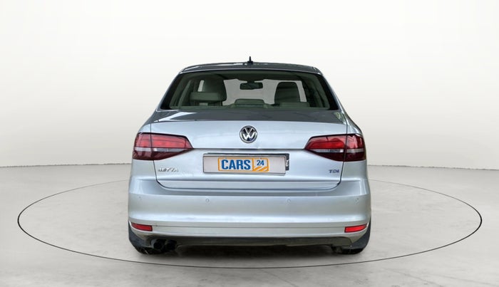 2016 Volkswagen Jetta COMFORTLINE TDI, Diesel, Manual, 1,05,437 km, Back/Rear