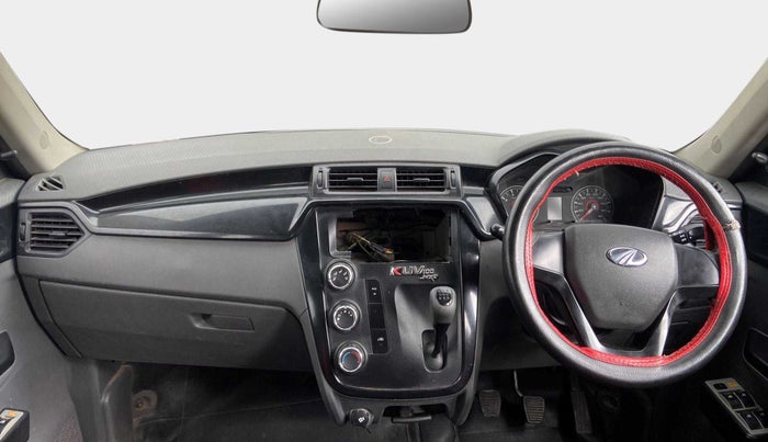 2018 Mahindra KUV 100 NXT K2 P 6 STR, Petrol, Manual, 61,558 km, Dashboard
