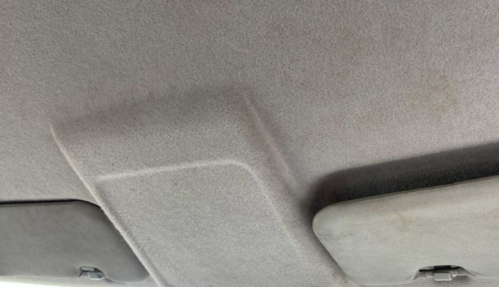 2018 Mahindra KUV 100 NXT K2 P 6 STR, Petrol, Manual, 61,558 km, Ceiling - Roof lining minor dirty