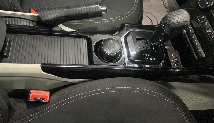 2022 Tata NEXON XZA PLUS (O) DIESEL, Diesel, Automatic, 33,065 km, Gear Lever