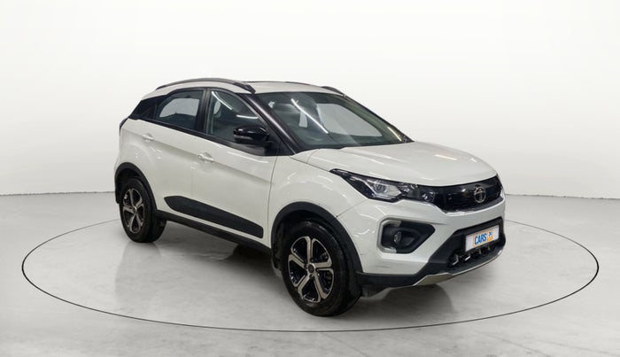 2022 Tata NEXON XZA PLUS (O) DIESEL, Diesel, Automatic, 33,065 km, Right Front Diagonal