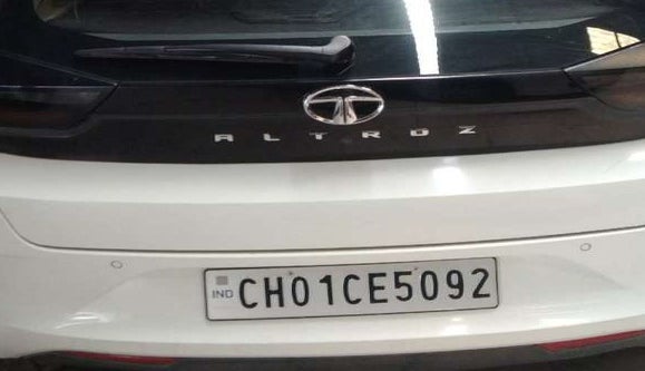 2021 Tata ALTROZ XZ DIESEL, Diesel, Manual, 60,526 km, Dicky (Boot door) - Minor scratches