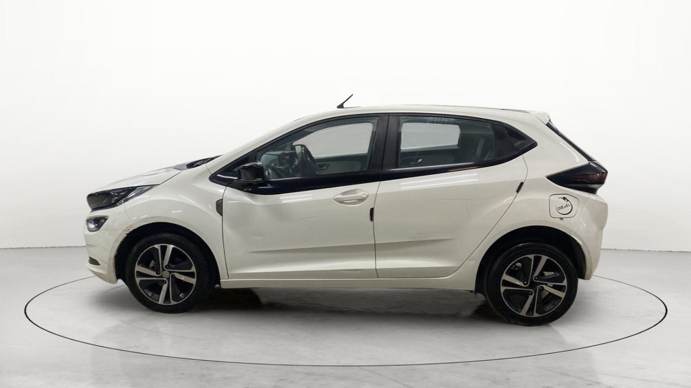 2021 Tata ALTROZ XZ DIESEL, Diesel, Manual, 60,526 km, Left Side