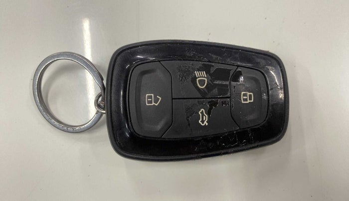 2021 Tata ALTROZ XZ DIESEL, Diesel, Manual, 60,526 km, Key Close Up