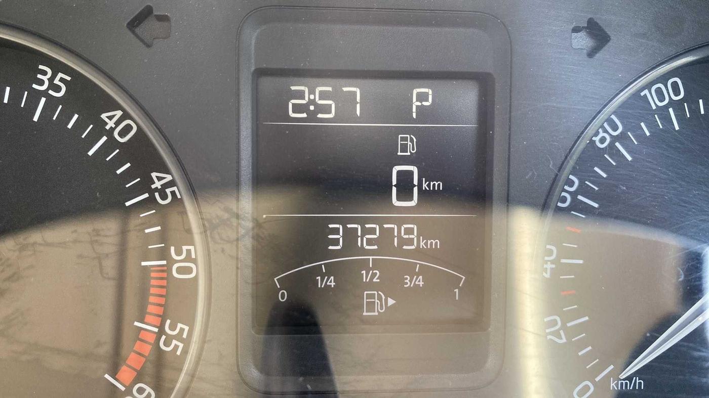 2019 Skoda Rapid AMBITION 1.5 TDI AT, Diesel, Automatic, 37,383 km, Odometer Image