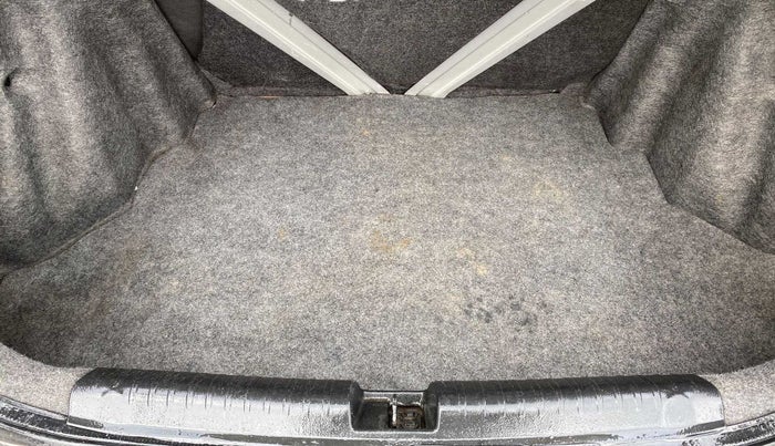 2014 Honda Amaze 1.5L I-DTEC S, Diesel, Manual, 88,392 km, Boot Inside