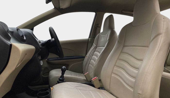 2014 Honda Amaze 1.5L I-DTEC S, Diesel, Manual, 88,392 km, Right Side Front Door Cabin