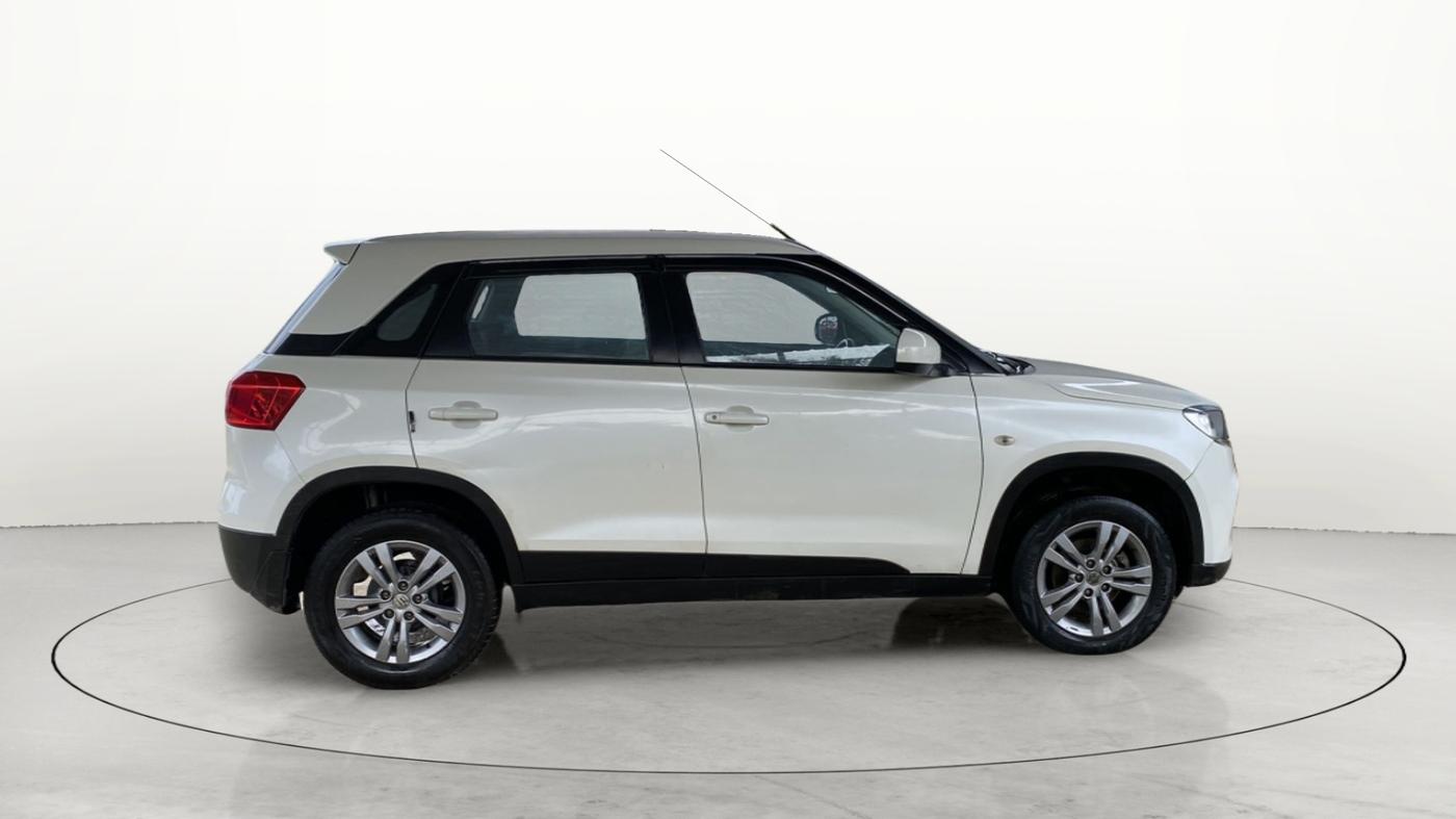 2017 Maruti Vitara Brezza ZDI, Diesel, Manual, 89,409 km, Right Side View