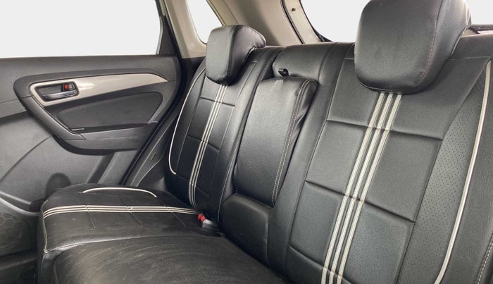 2017 Maruti Vitara Brezza ZDI, Diesel, Manual, 89,409 km, Right Side Rear Door Cabin