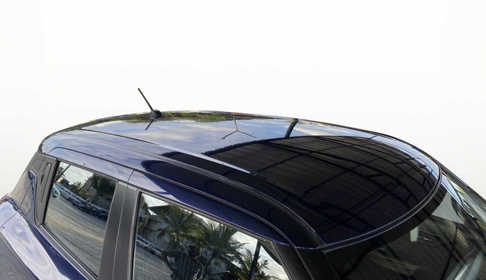2021 Maruti Swift VXI, Petrol, Manual, 24,028 km, Roof