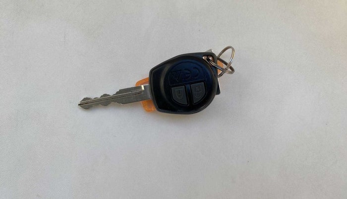 2021 Maruti Swift VXI, Petrol, Manual, 24,028 km, Key Close Up