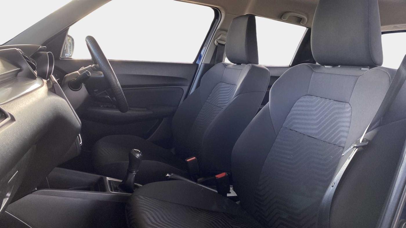 2021 Maruti Swift VXI, Petrol, Manual, 24,028 km, Right Side Front Door Cabin