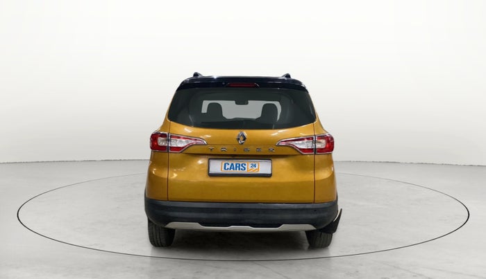 2021 Renault TRIBER RXZ DUAL TONE, Petrol, Manual, 23,326 km, Back/Rear