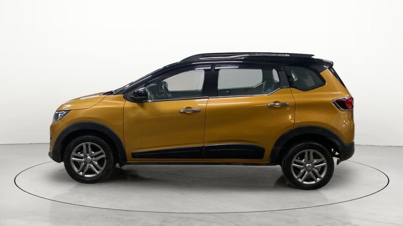 2021 Renault TRIBER RXZ DUAL TONE, Petrol, Manual, 23,326 km, Left Side