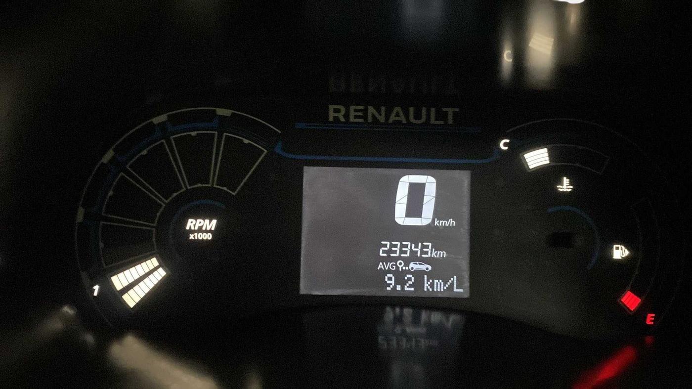 2021 Renault TRIBER RXZ DUAL TONE, Petrol, Manual, 23,326 km, Odometer Image