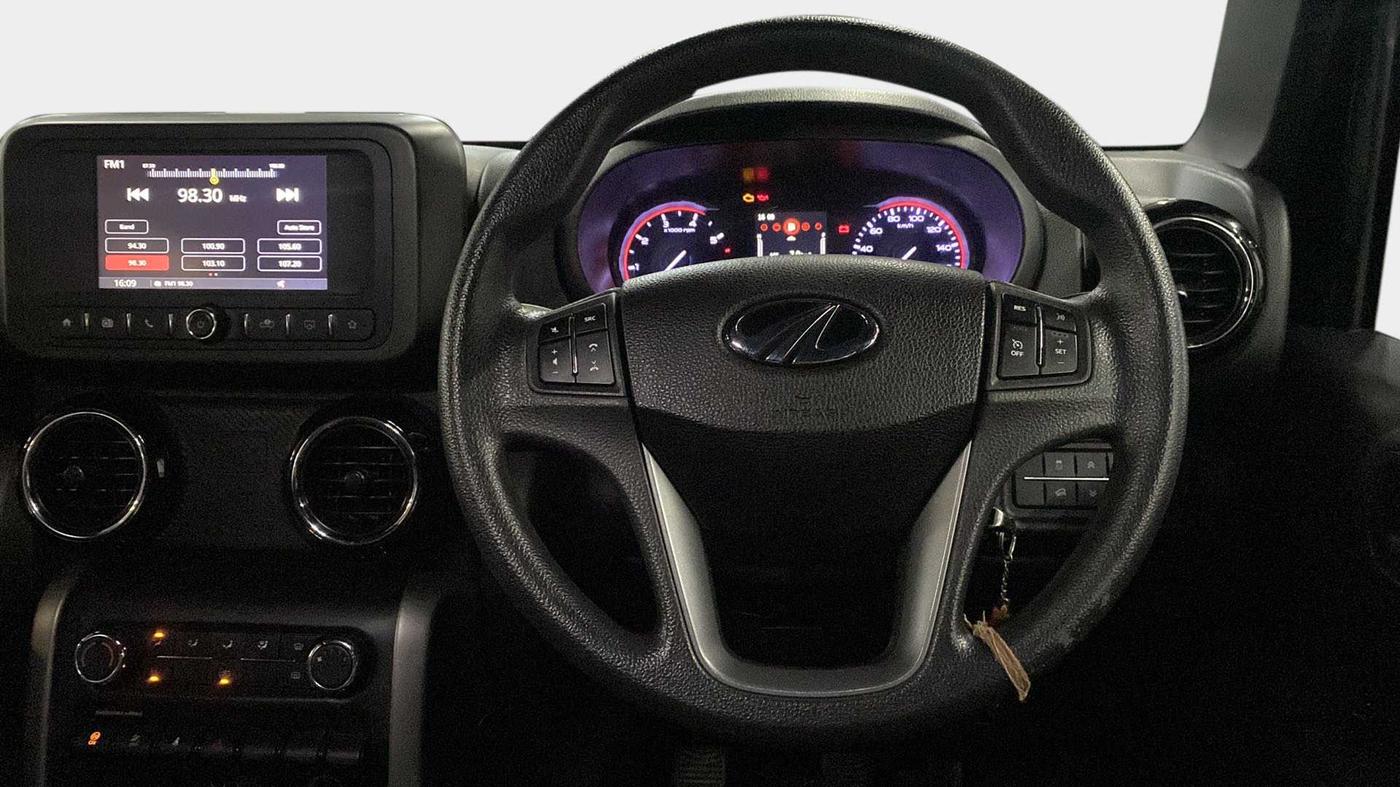 2022 Mahindra Thar LX HT PETROL 4WD MT, Petrol, Manual, 24,853 km, Steering Wheel Close Up