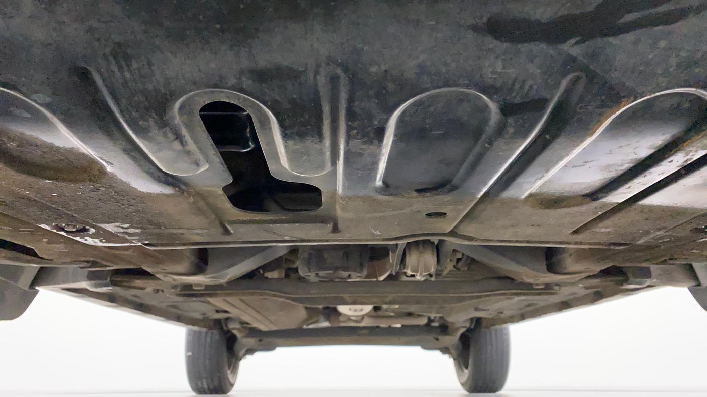 2018 Renault Duster RXE PETROL, Petrol, Manual, 61,537 km, Front Underbody