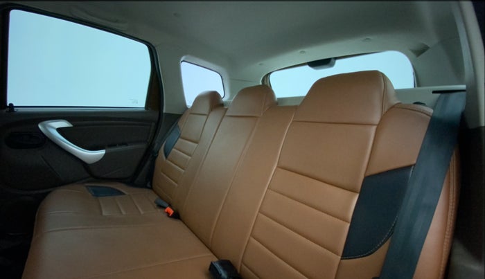 2018 Renault Duster RXE PETROL, Petrol, Manual, 61,537 km, Right Side Rear Door Cabin