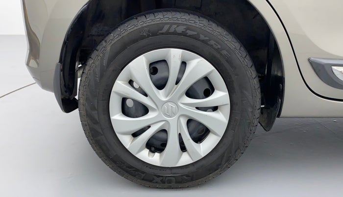 2021 Maruti Swift VXI, Petrol, Manual, 57,572 km, Right Rear Wheel
