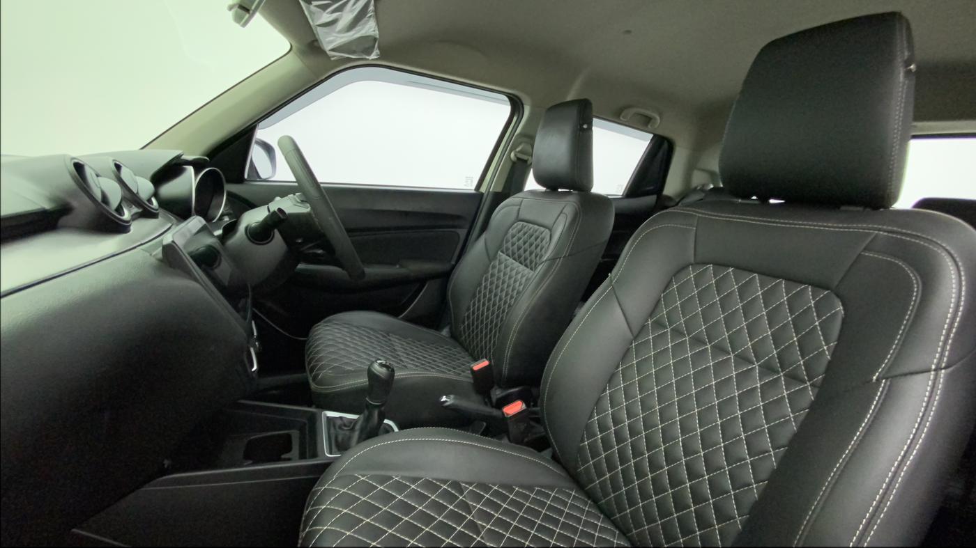 2021 Maruti Swift VXI, Petrol, Manual, 57,572 km, Right Side Front Door Cabin