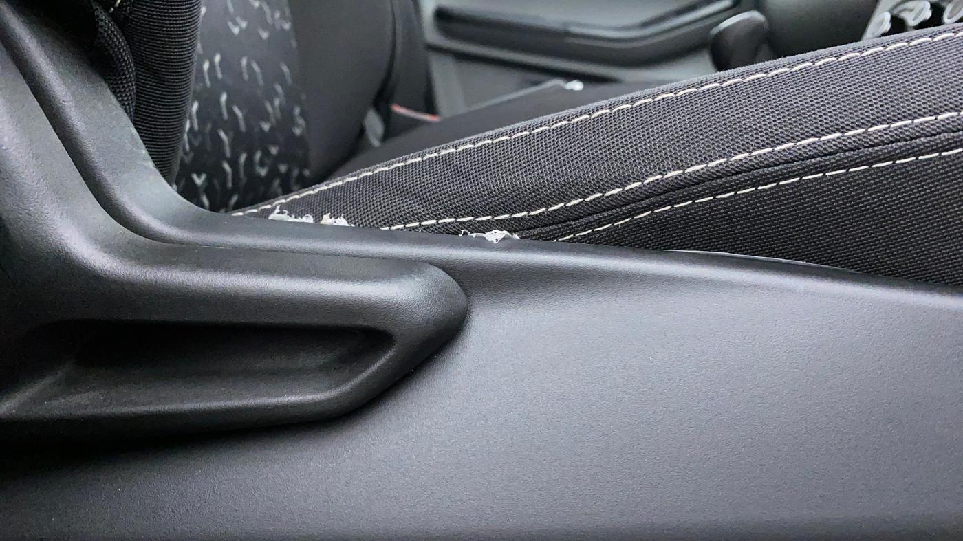 2022 Tata Tiago XT CNG, CNG, Manual, 18,551 km, Driver Side Adjustment Panel