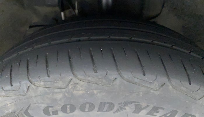 2022 Tata Tiago XT CNG, CNG, Manual, 18,551 km, Left Front Tyre Tread