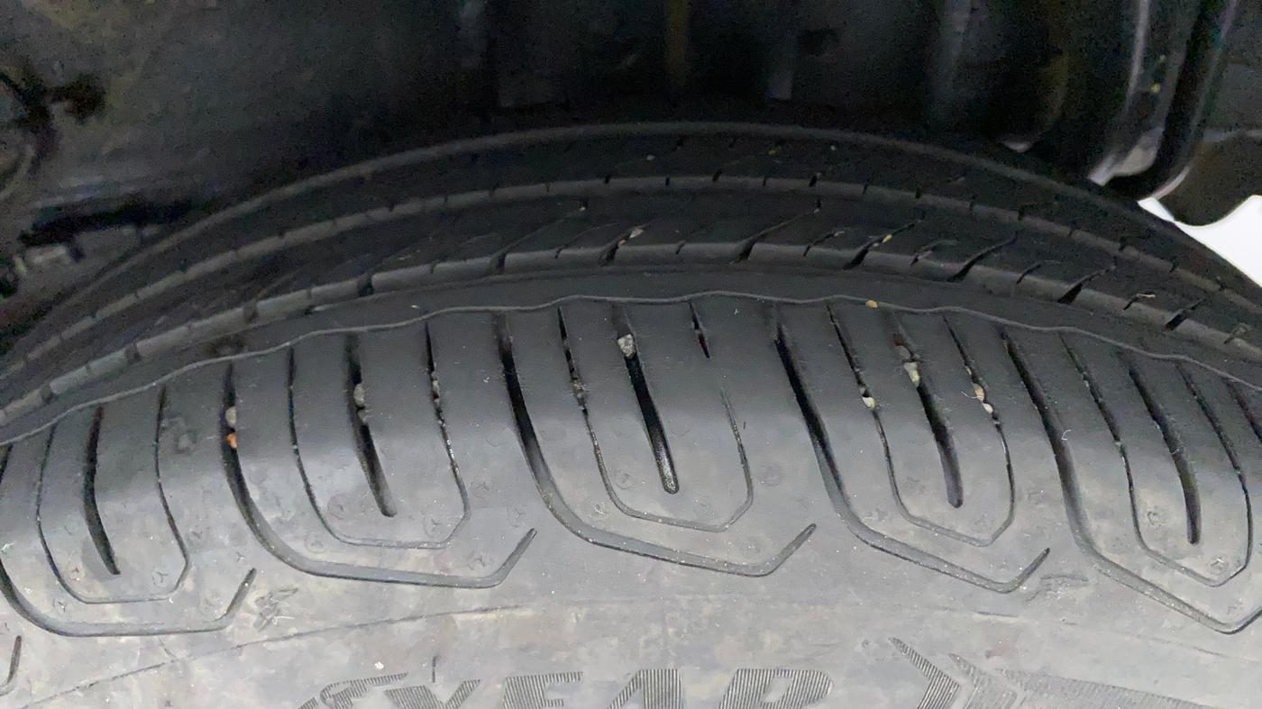 2022 Tata Tiago XT CNG, CNG, Manual, 18,551 km, Left Rear Tyre Tread