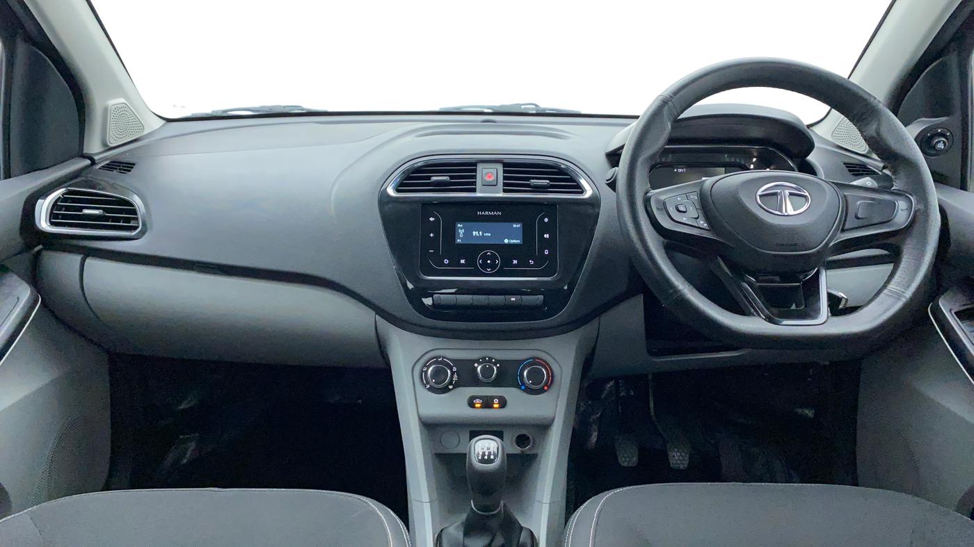 2022 Tata Tiago XT CNG, CNG, Manual, 18,551 km, Dashboard