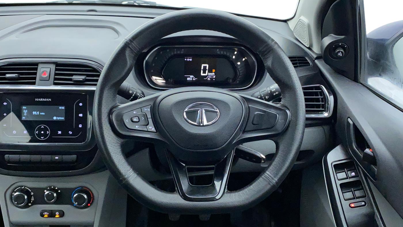 2022 Tata Tiago XT CNG, CNG, Manual, 18,551 km, Steering Wheel Close Up