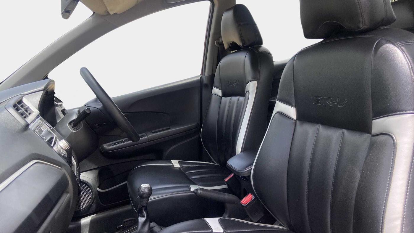 2016 Honda BR-V 1.5L I- DTEC V, Diesel, Manual, 90,308 km, Right Side Front Door Cabin