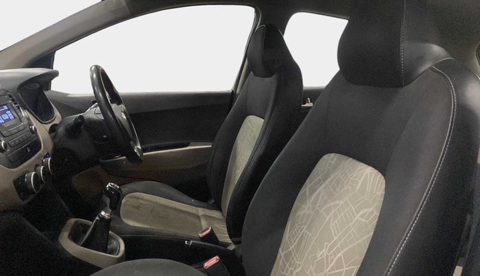 2016 Hyundai Grand i10 SPORTZ 1.1 CRDI, Diesel, Manual, 91,947 km, Right Side Front Door Cabin