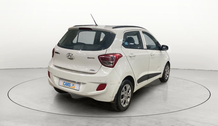 2016 Hyundai Grand i10 SPORTZ 1.1 CRDI, Diesel, Manual, 91,947 km, Right Back Diagonal