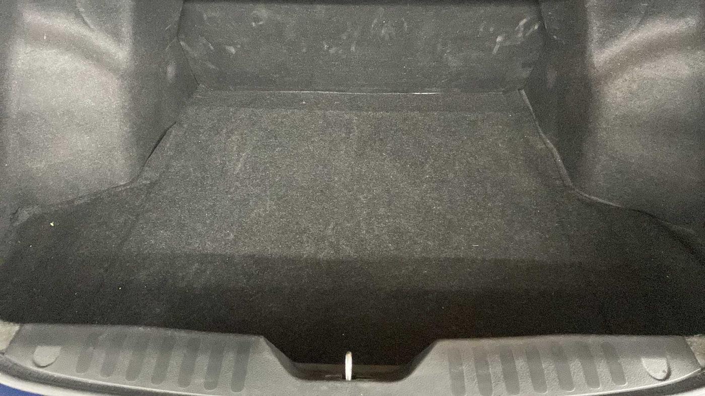 2018 Maruti Ciaz ZETA AT 1.5  SHVS PETROL, Petrol, Automatic, 68,100 km, Boot Inside