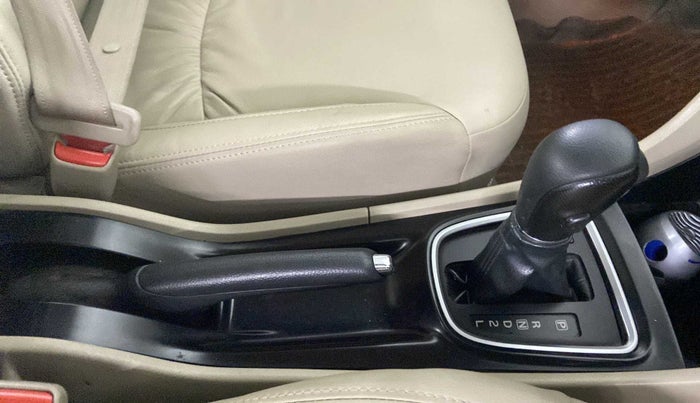 2018 Maruti Ciaz ZETA AT 1.5  SHVS PETROL, Petrol, Automatic, 68,100 km, Gear Lever
