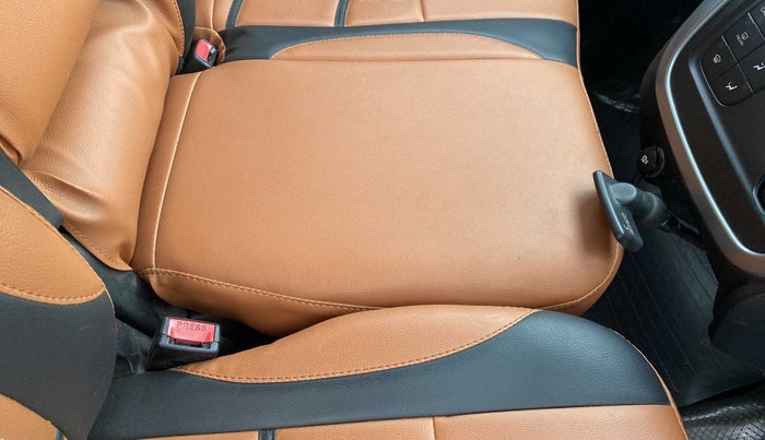 2018 Mahindra KUV 100 NXT K8 P 6 STR, Petrol, Manual, 23,053 km, Gear Lever