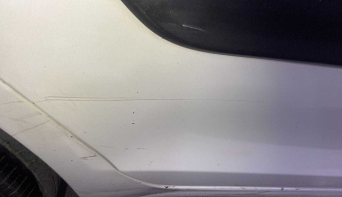 2013 Maruti Swift VDI, Diesel, Manual, 90,533 km, Right rear door - Minor scratches