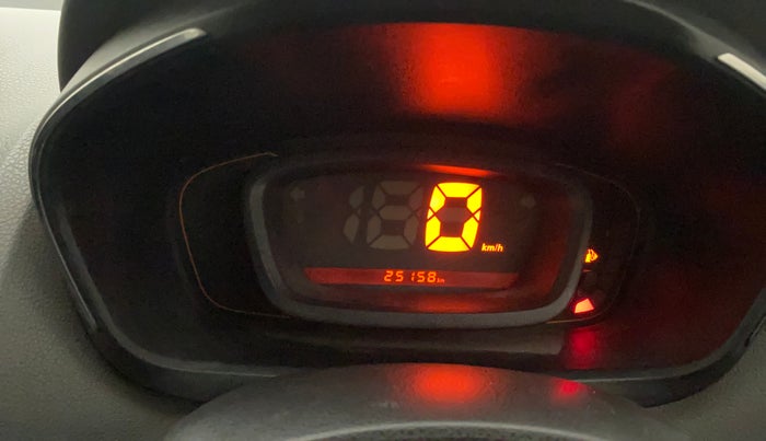 2017 Renault Kwid RXT 0.8, Petrol, Manual, 25,158 km, Odometer Image